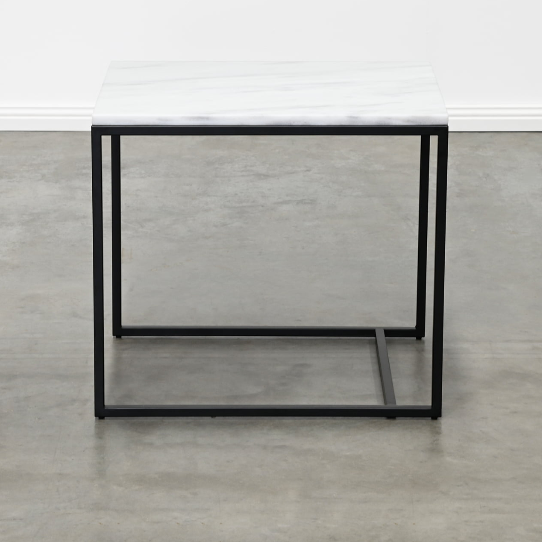 Table d'appoint en marbre blanc