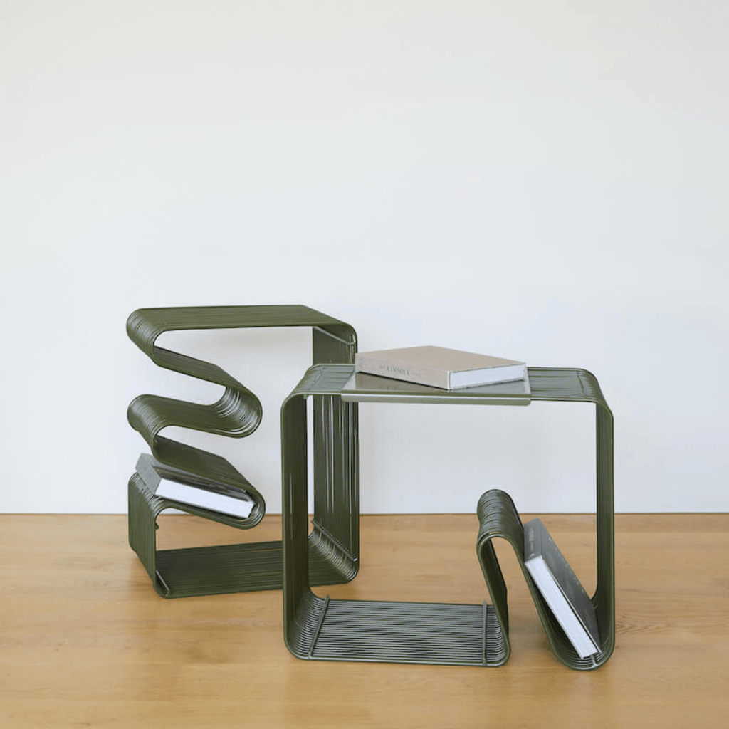 Table d'appoint verte en métal