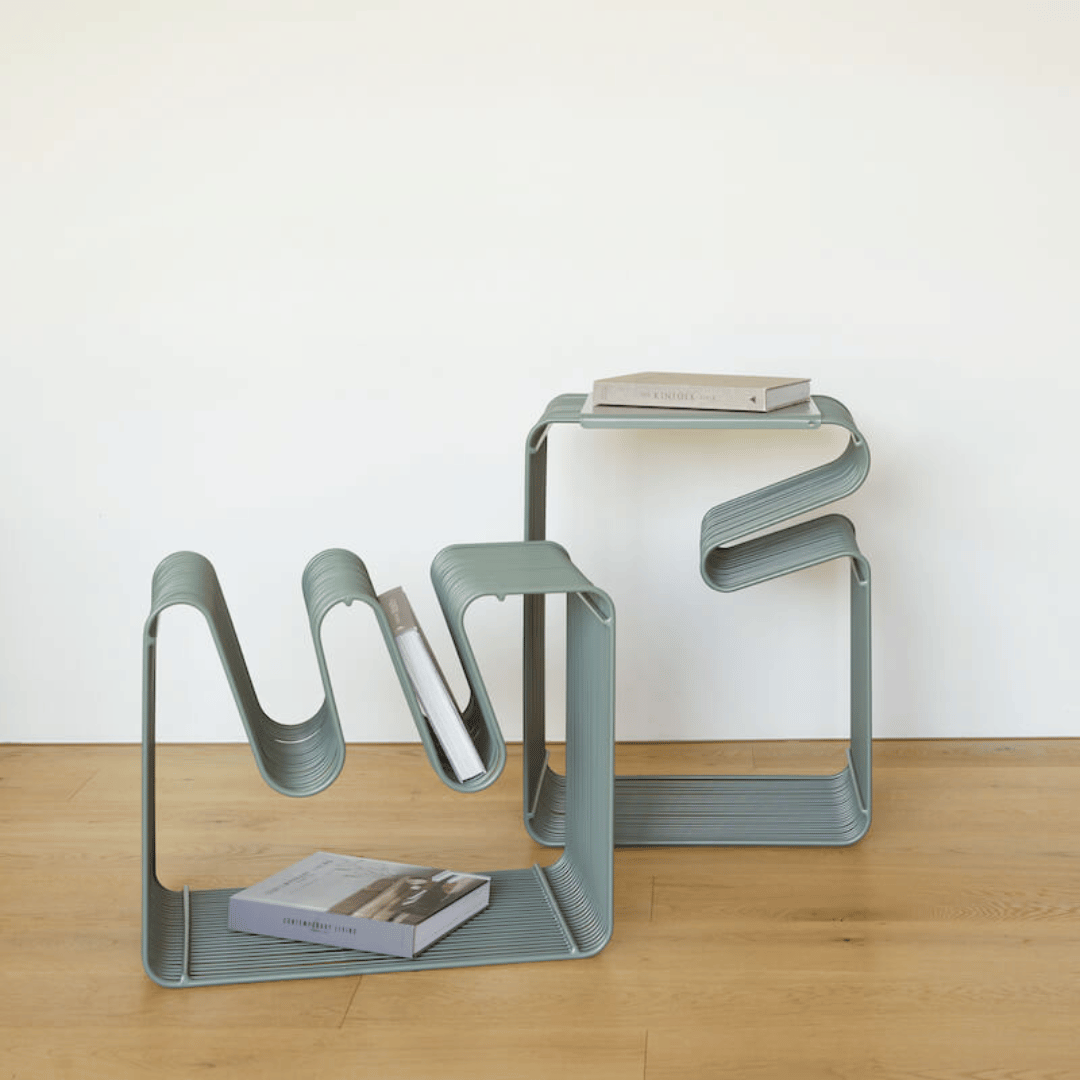 Table d'appoint en métal vert