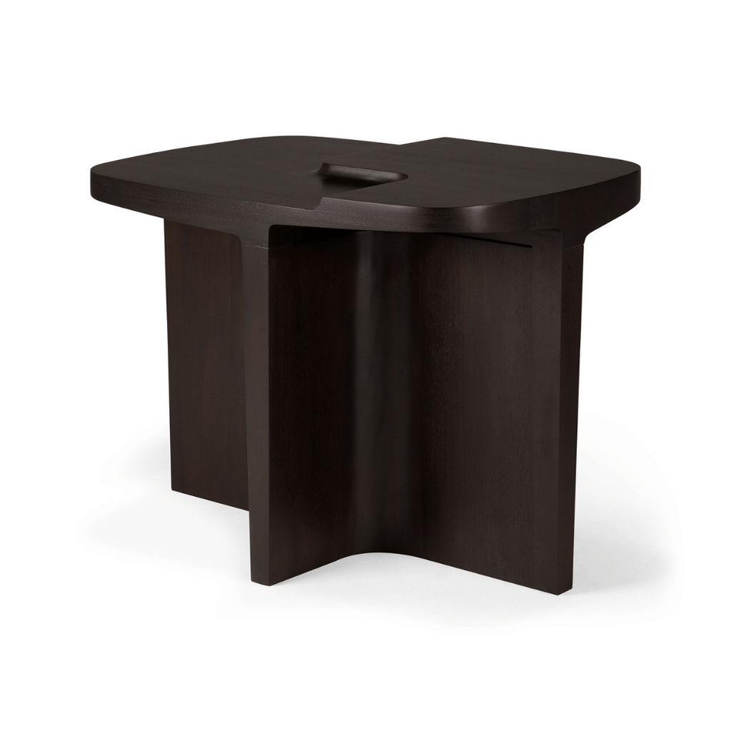 Table d'appoint en bois brun du milieu du siècle