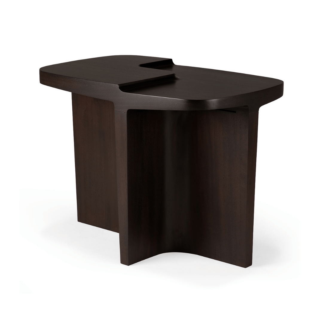 Table d'appoint en bois brun du milieu du siècle