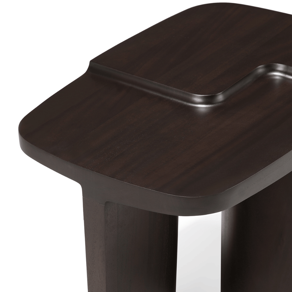 Table d'appoint en bois brun du milieu du siècle