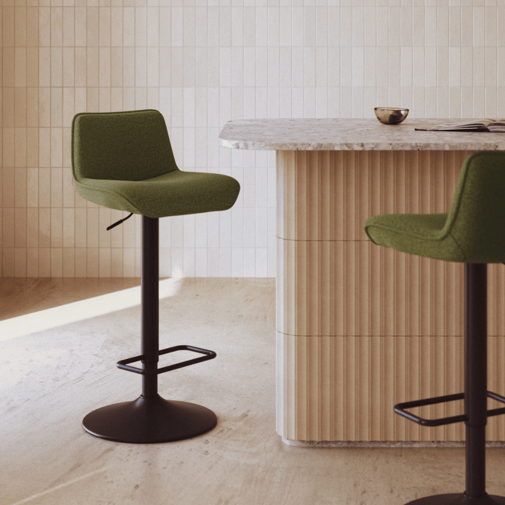 Tabouret de bar vert avec revêtement en tissu pour cuisine