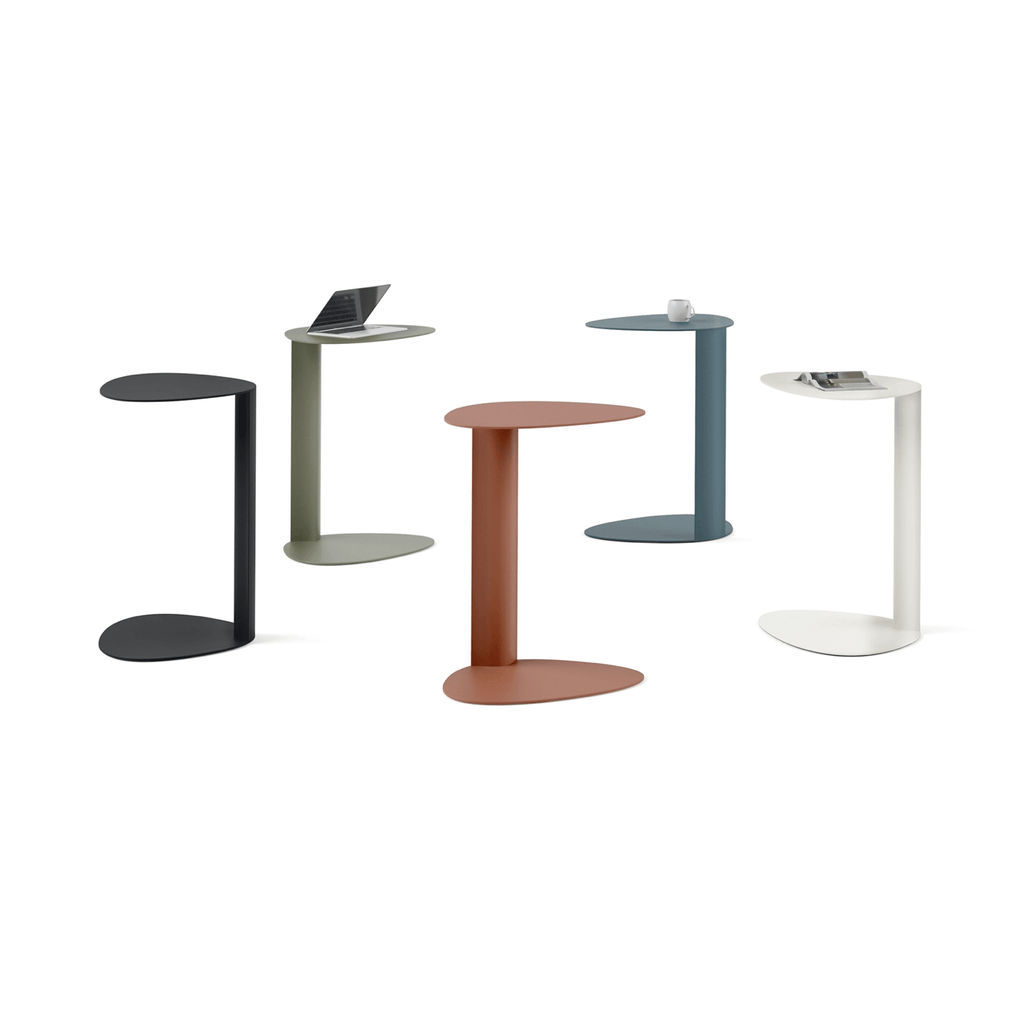 Table d'appoint en acier noir