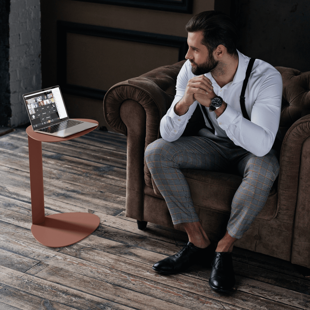 Table d'appoint en acier