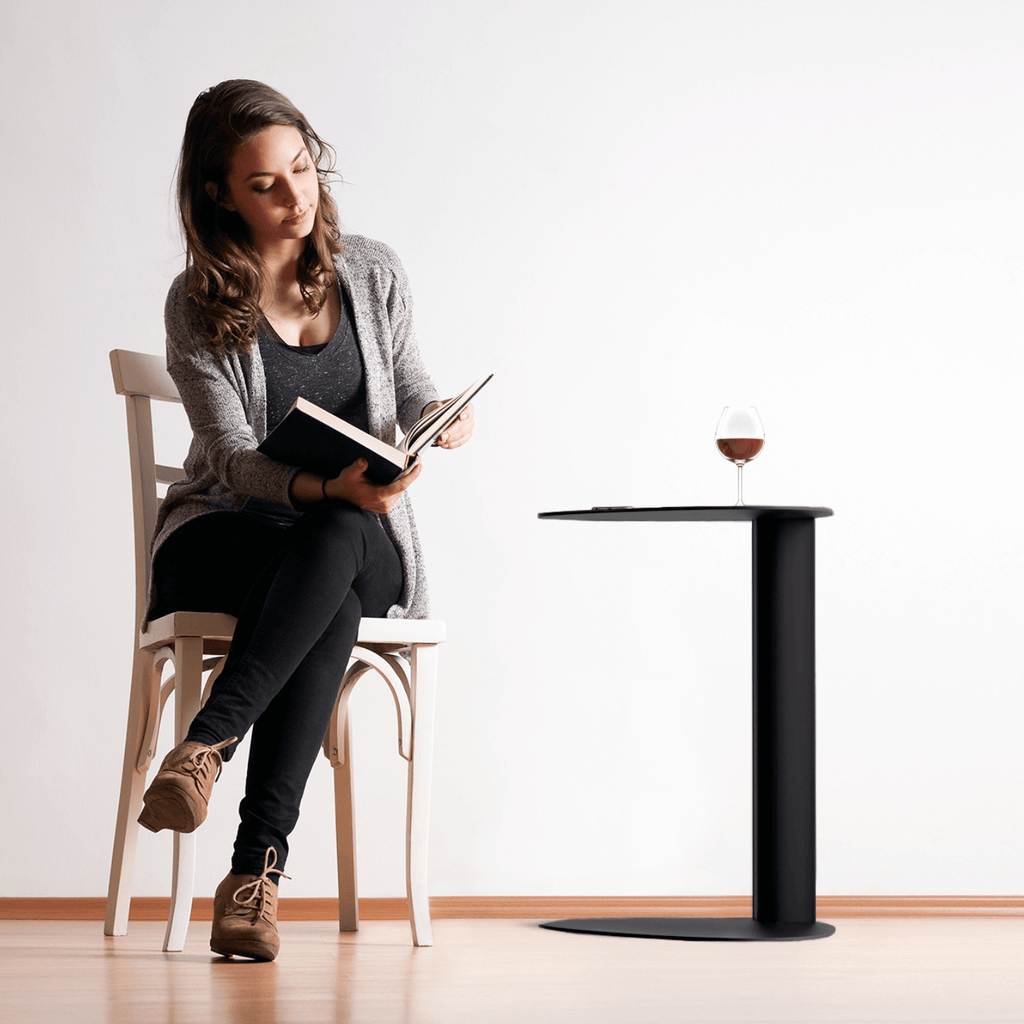 Table d'appoint en acier noir