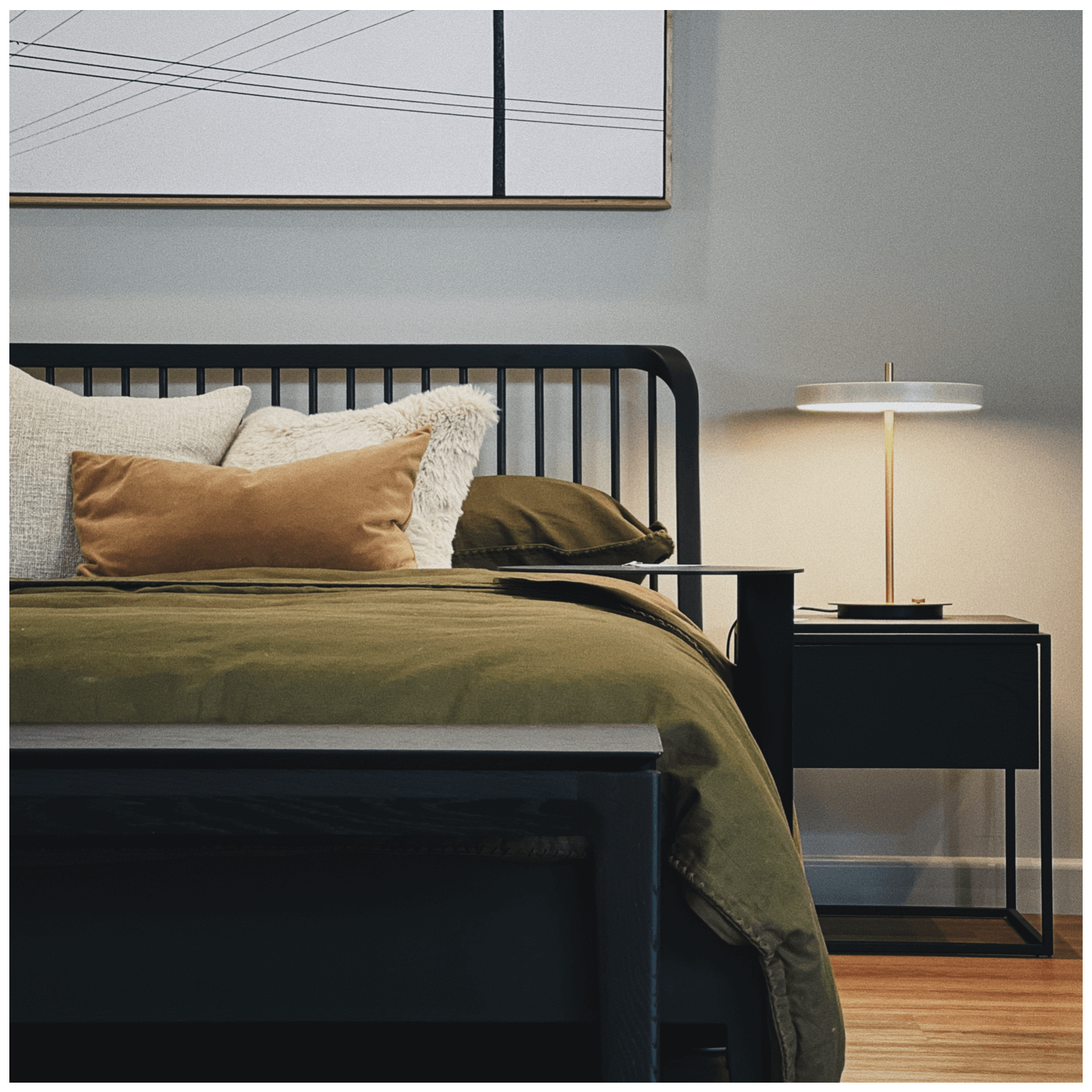 Table de chevet moderne en chêne noir avec extension complète pour chambre à coucher