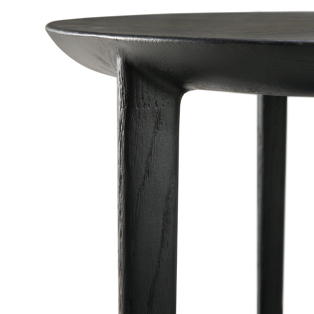 Table d'appoint moderne en chêne noir