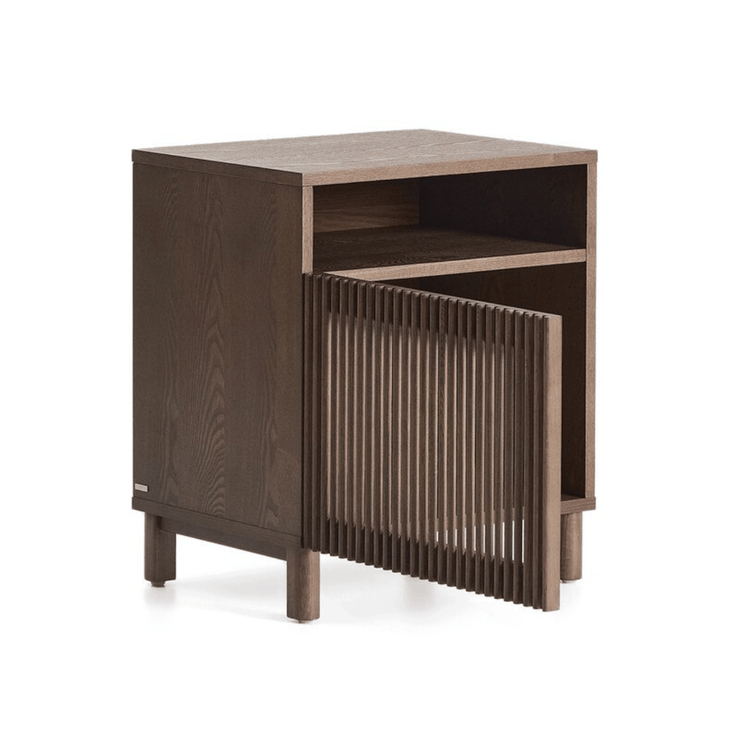 Table de chevet en noyer de style Mid-Century pour chambre à coucher, coloris noyer.