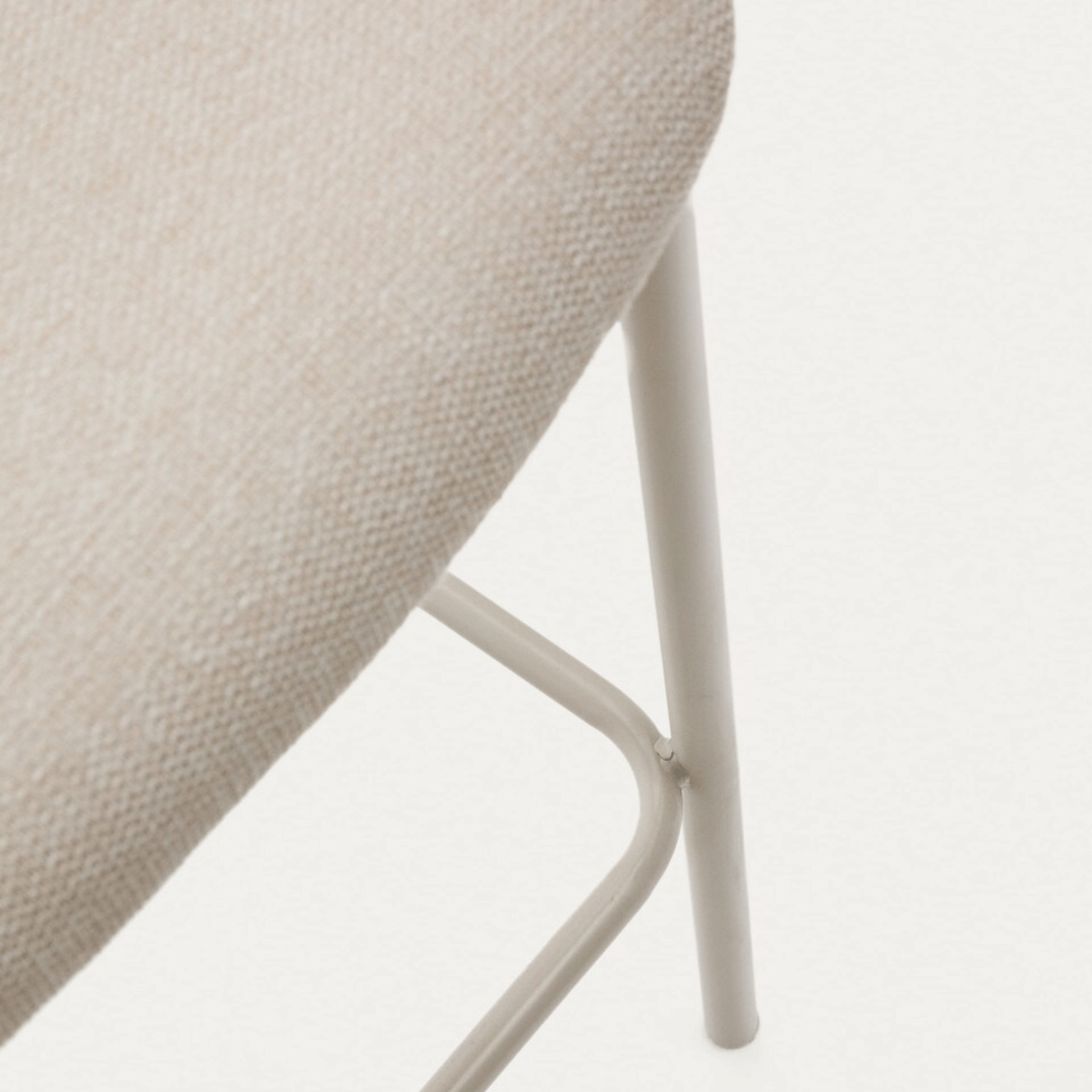 Tabouret de bar moderne en chenille ivoire avec mousse haute densité et dossier incurvé pour cuisine