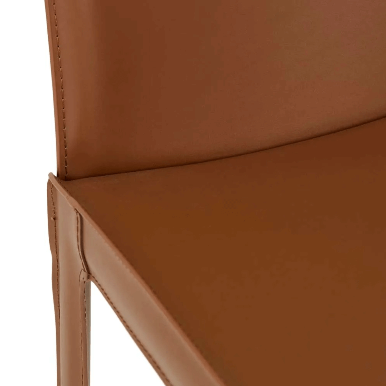 Chaise de salle à manger en cuir tanné et rembourrée pour la salle à manger