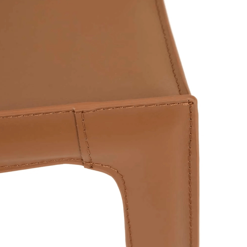 Chaise de salle à manger en cuir tanné et rembourrée pour la salle à manger