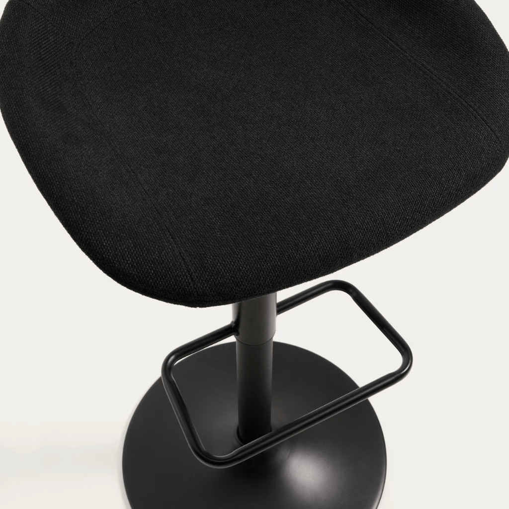 Tabouret de bar en acier noir pivotant et rembourré pour cuisine