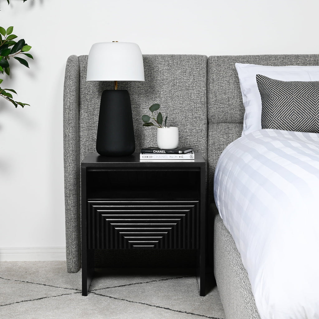 Table de chevet noire en bois pour chambre à coucher