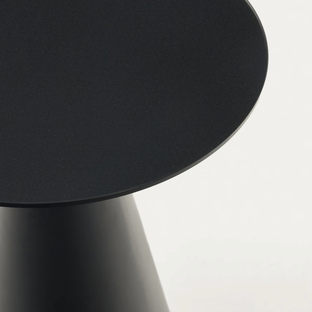 Table d'appoint moderne en métal noir