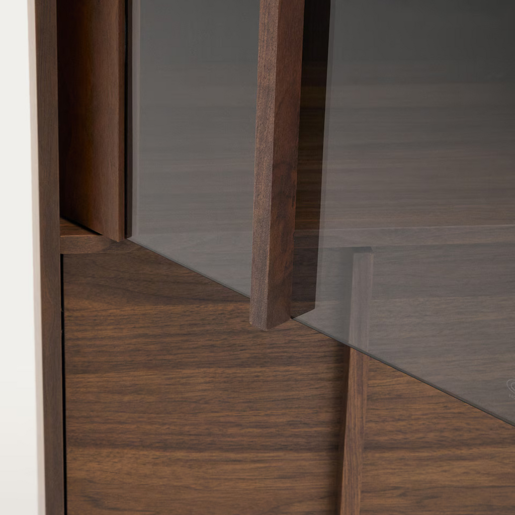 Meuble de rangement en noyer brun de style Mid-Century avec rangement pour le salon