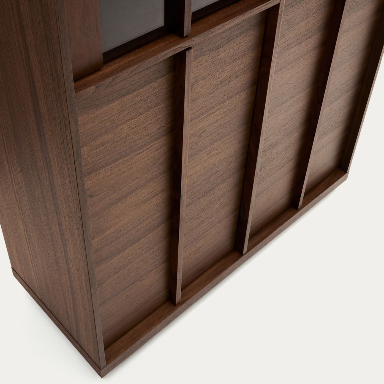 Meuble de rangement en noyer brun de style Mid-Century avec rangement pour le salon