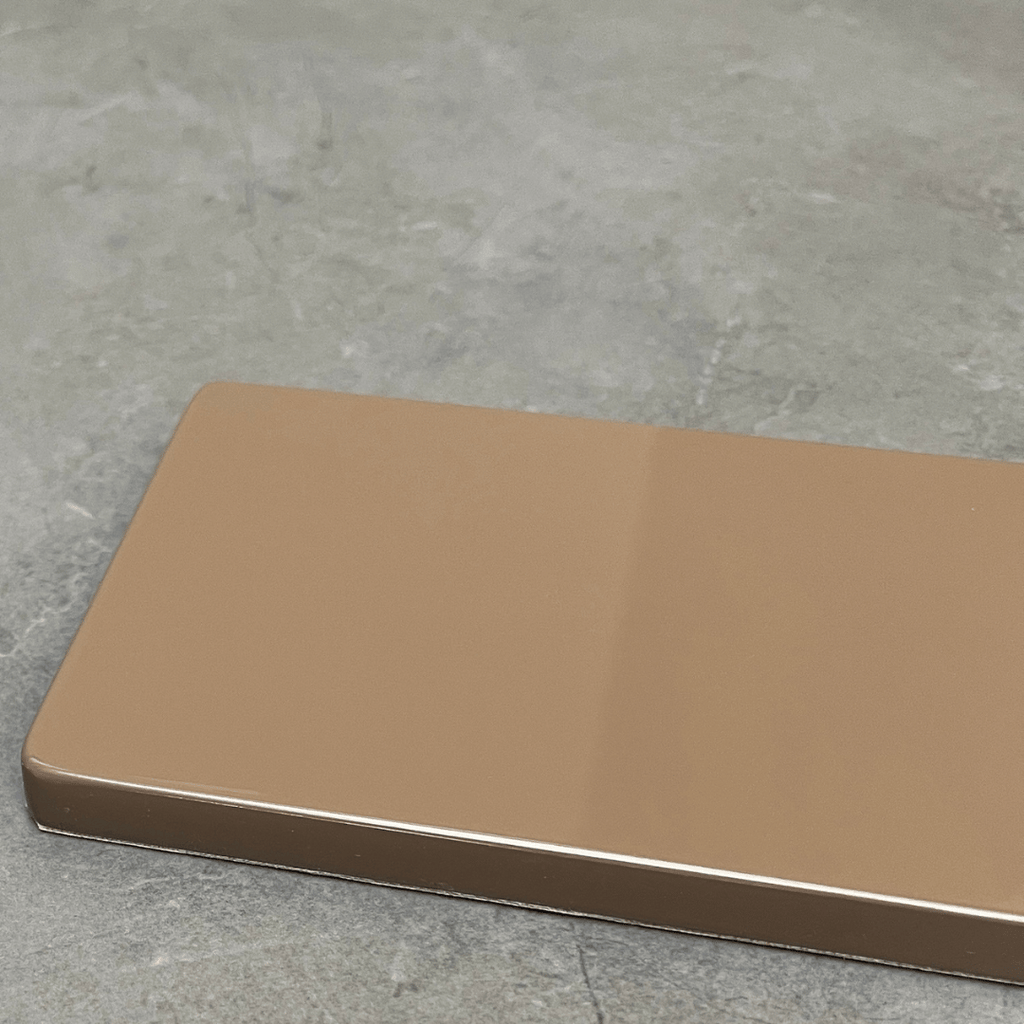 Table d'appoint cappuccino moderne