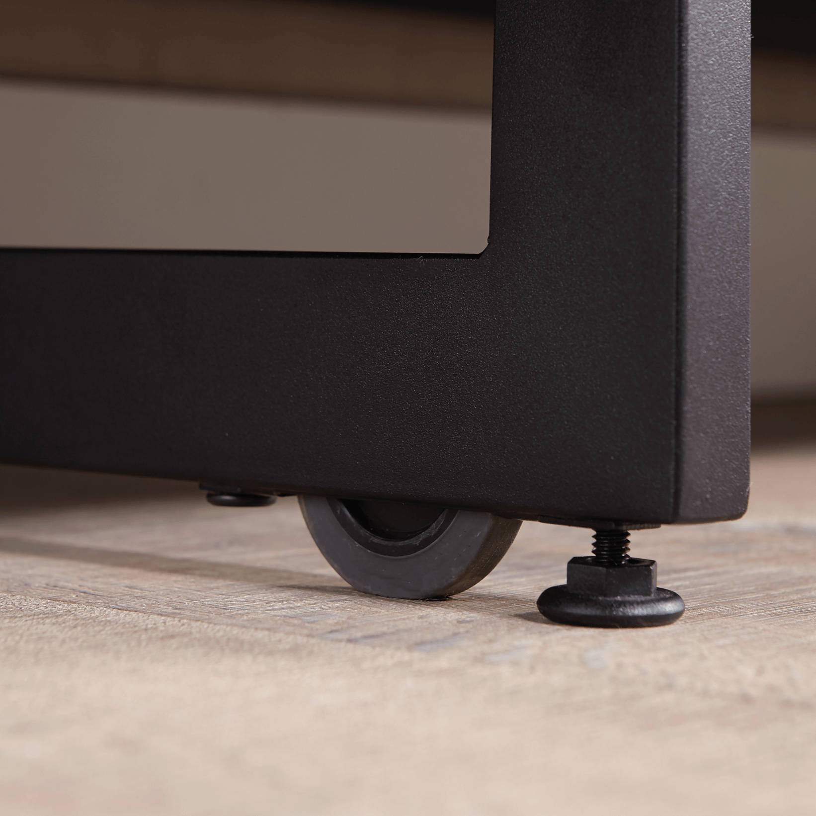 Meuble TV en noyer naturel de style Mid-Century pour salon
