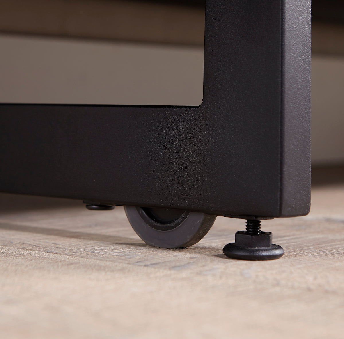 Meuble TV en frêne anthracite pour salon