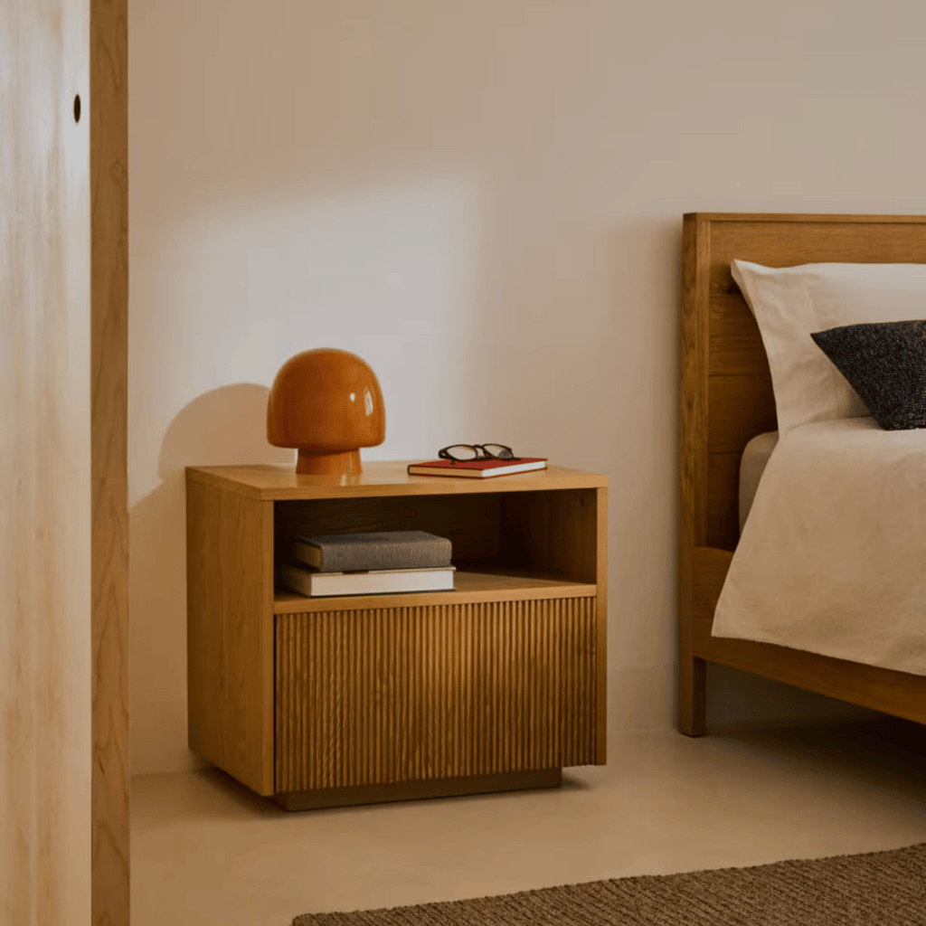 Table de chevet moderne en chêne pour chambre à coucher