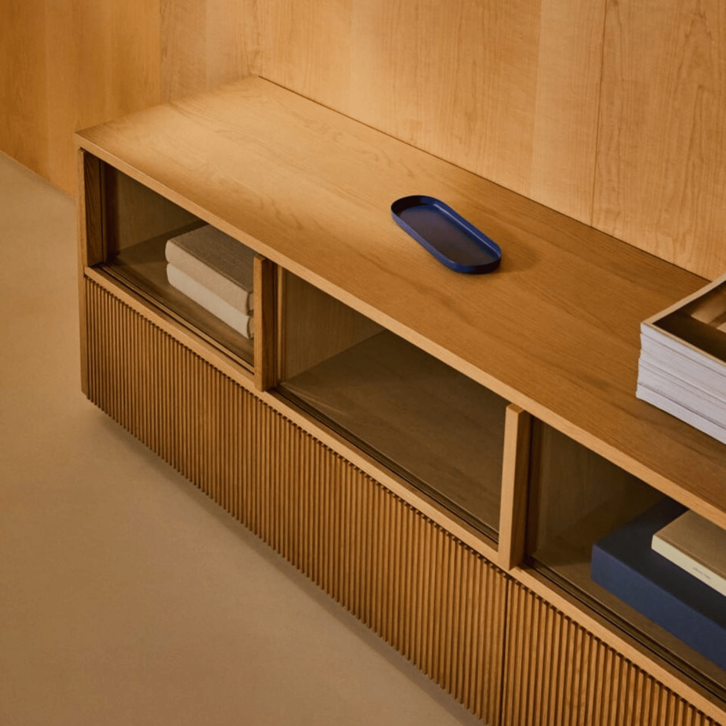 Meuble TV moderne en chêne pour salon