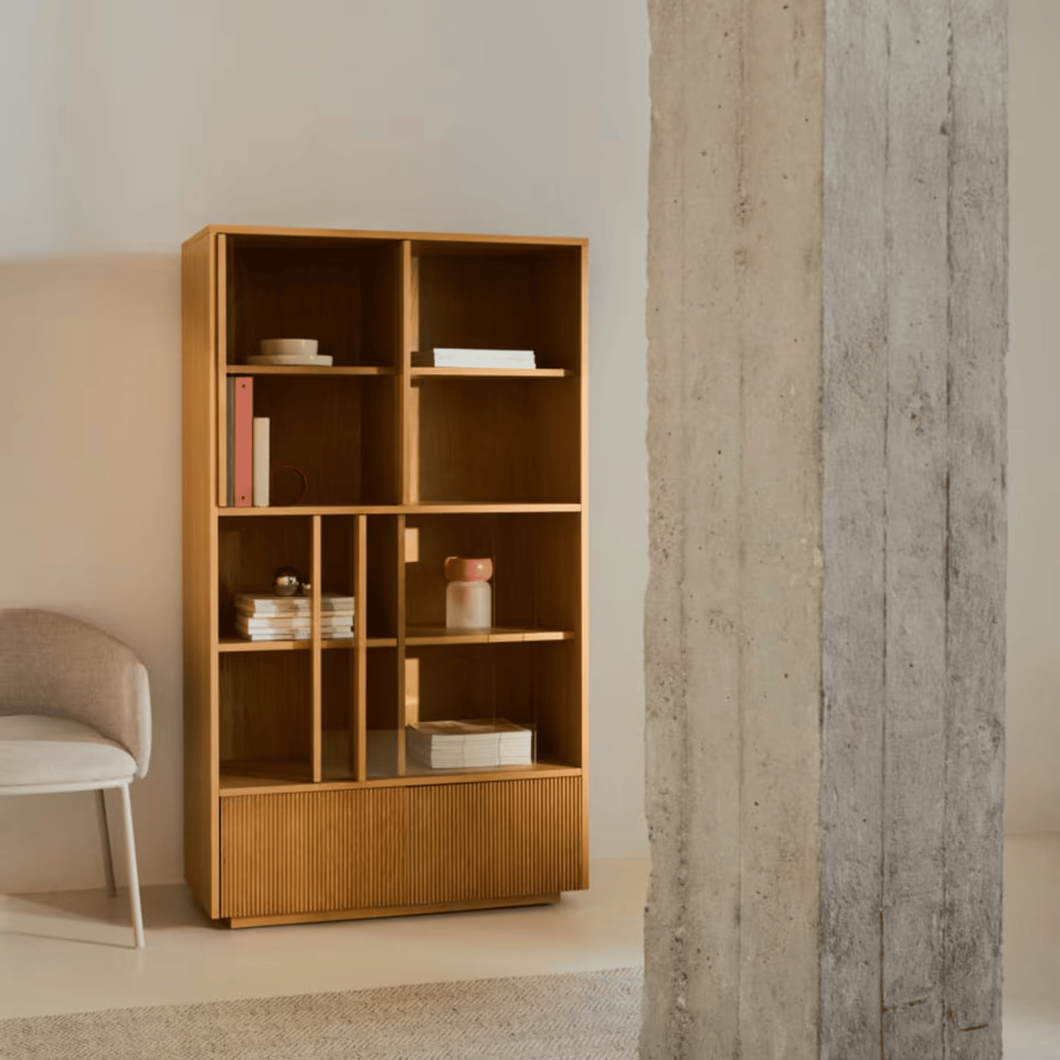 Meuble de rangement moderne en chêne avec rangement pour salon
