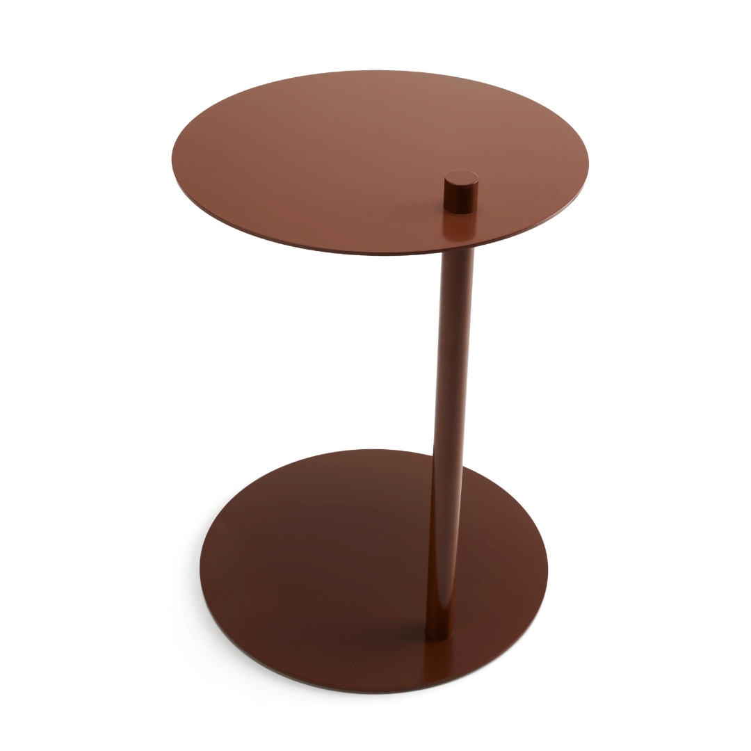 Table d'appoint en métal rouillé