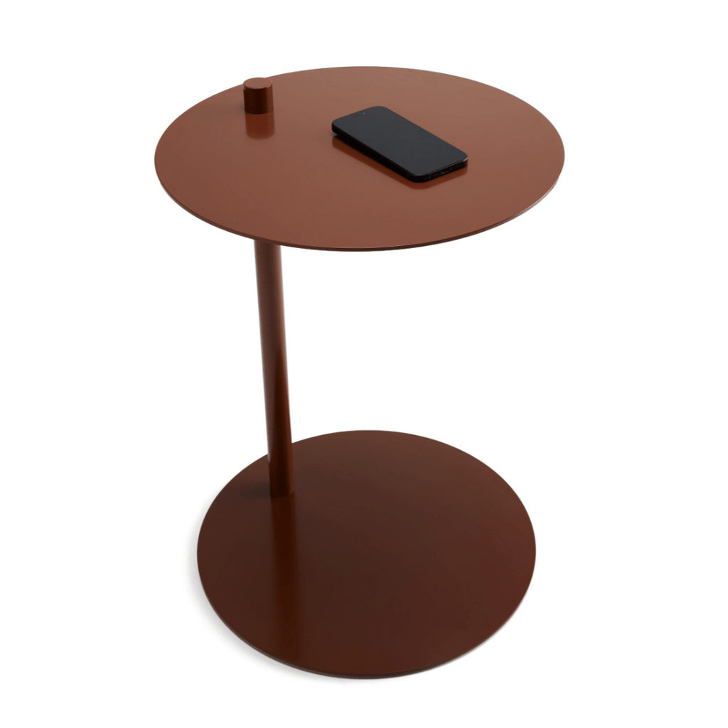 Table d'appoint en métal rouillé