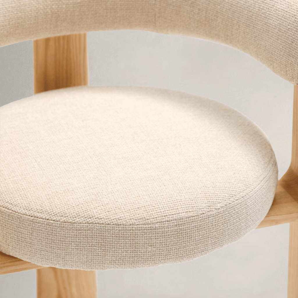 Chaise de salle à manger Mid-Century en frêne naturel avec mousse haute densité et pieds en bois pour salle à manger