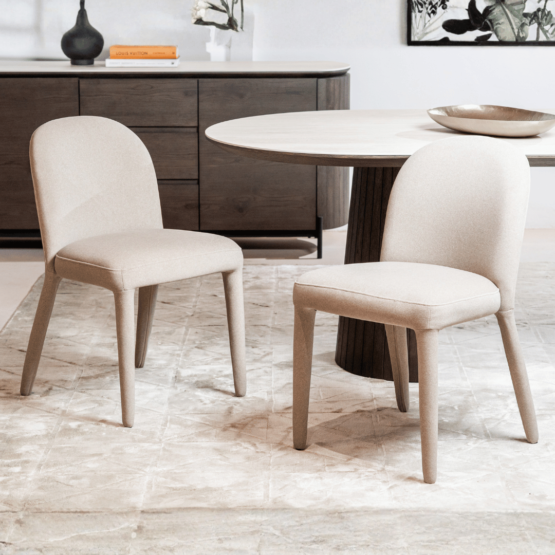 Chaise de salle à manger minimaliste en lin couleur sable