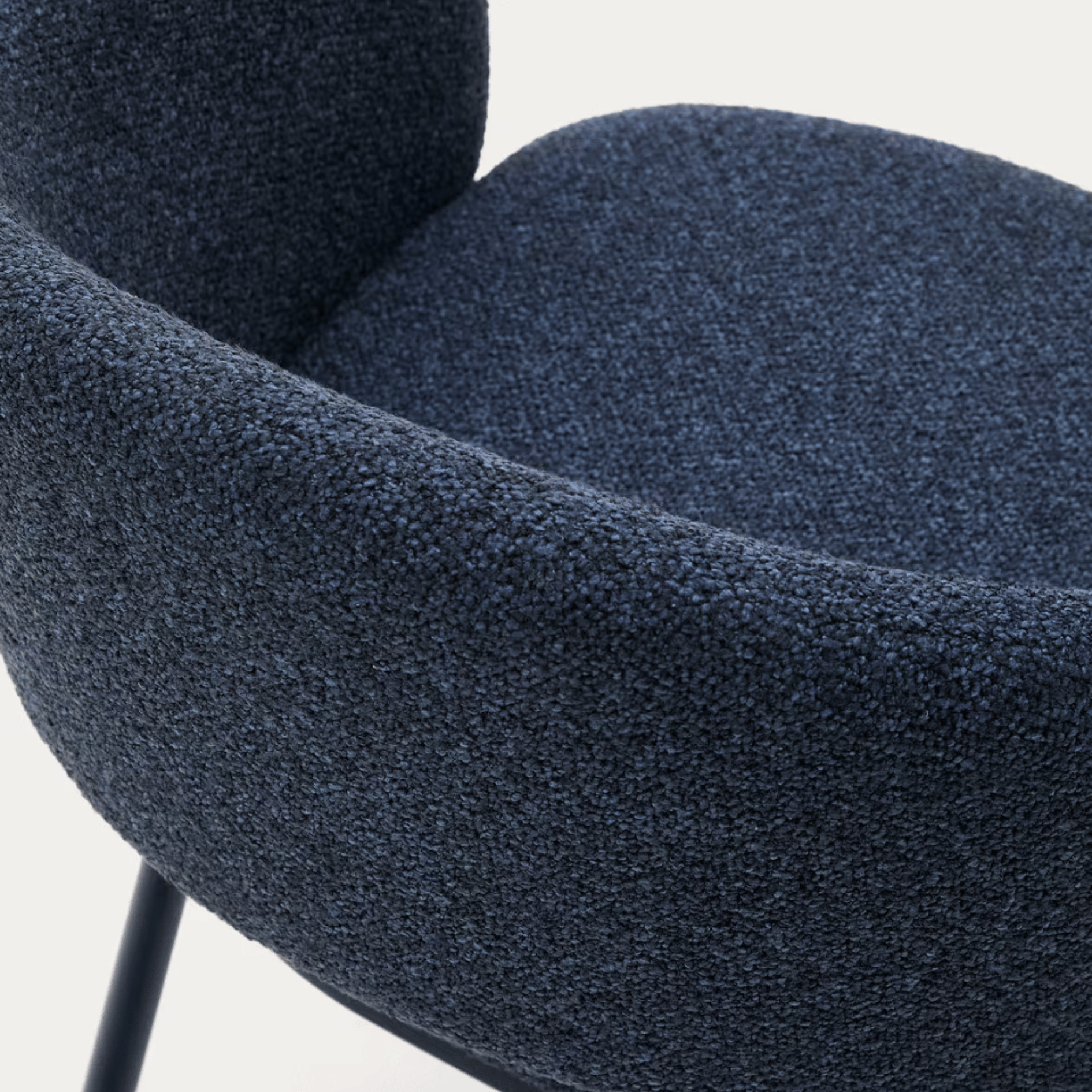 Chaise de salle à manger moderne en chenille bleu marine avec mousse haute densité et dossier incurvé pour la salle à manger