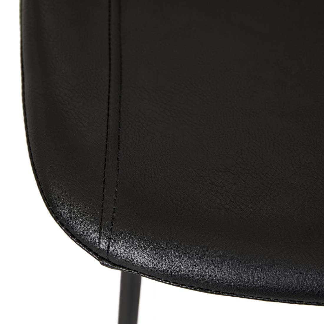 Tabouret de bar vintage en cuir noir mat avec dossier incurvé pour cuisine