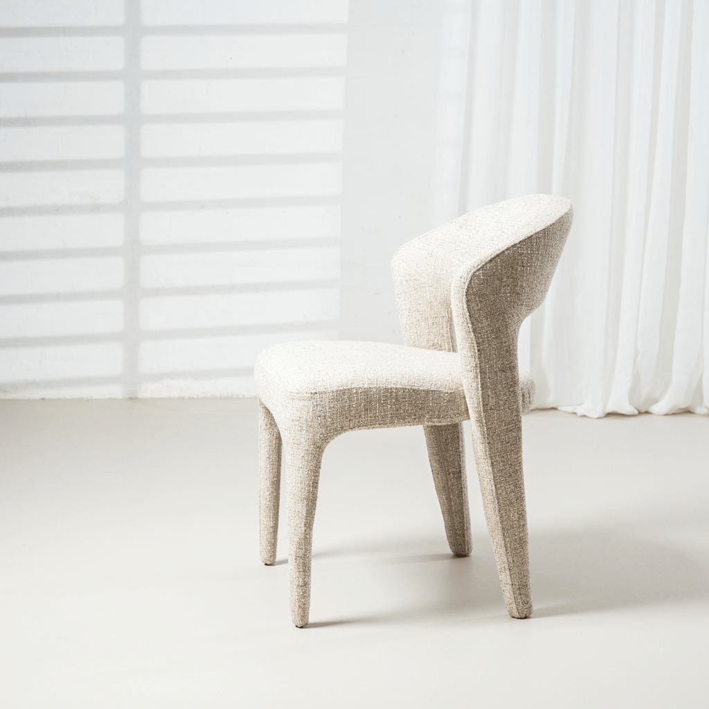 Chaise de salle à manger en tissu beige avec assise rembourrée