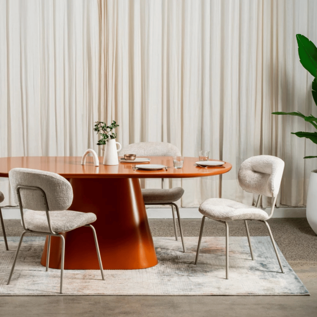 Chaise de salle à manger moderne en chenille blanche avec revêtement en tissu pour salle à manger