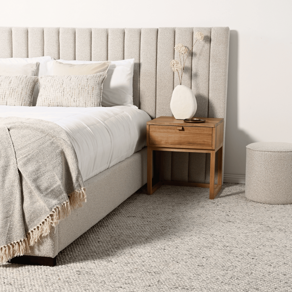 Table de chevet en cuir naturel pour chambre à coucher