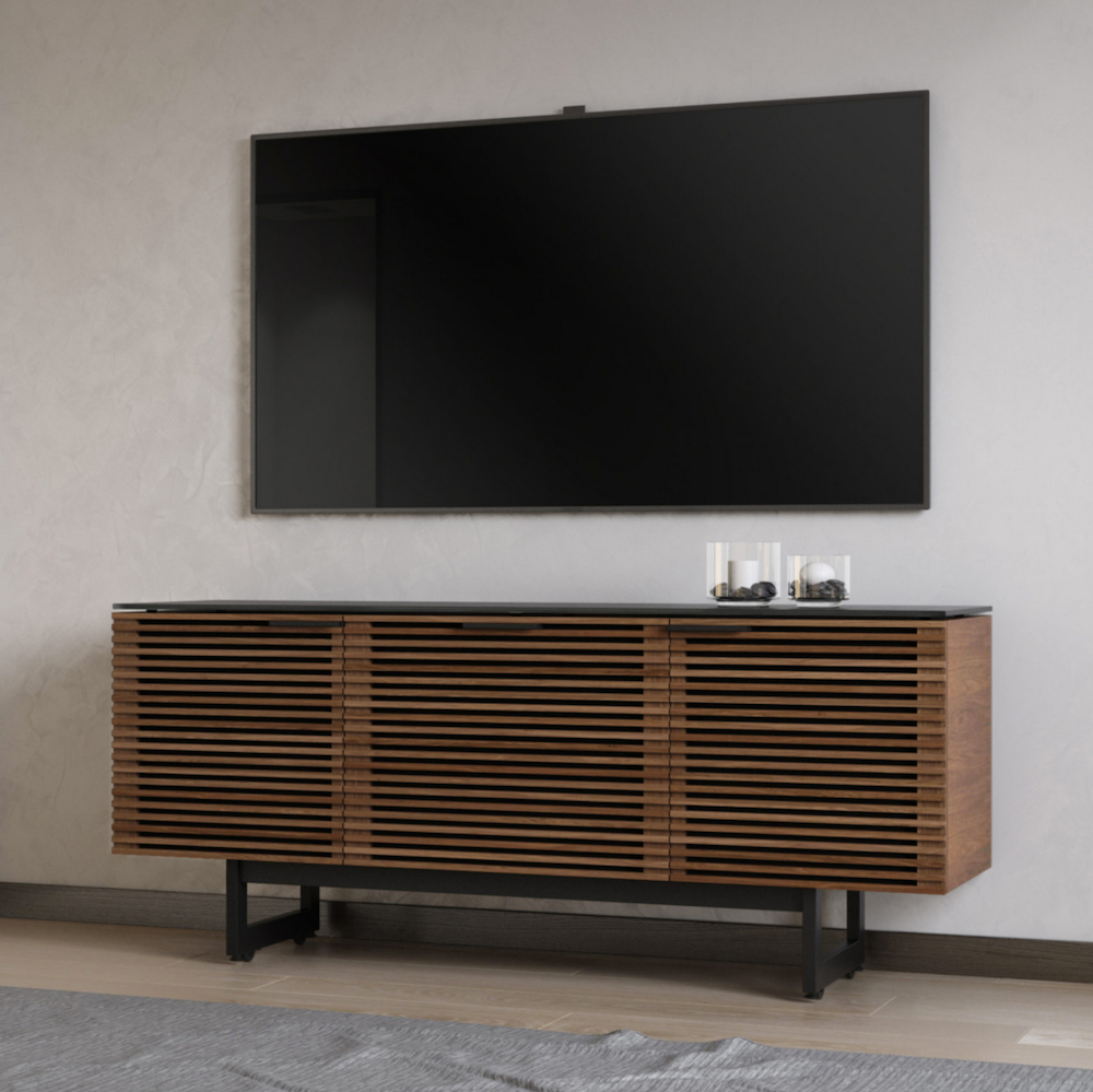 Meuble TV/multimédia en noyer naturel du milieu du siècle avec rangement pour salon