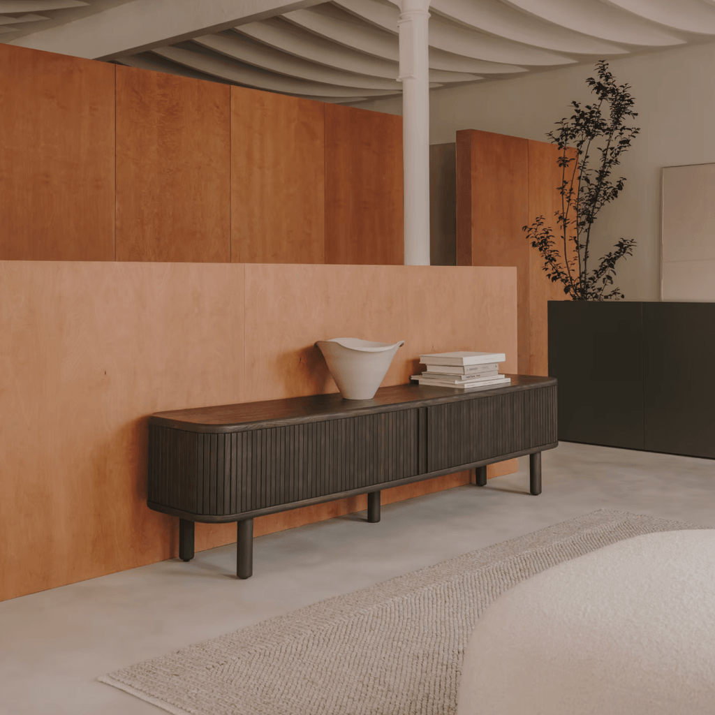 Meuble TV en frêne brun style Mid-Century pour salon