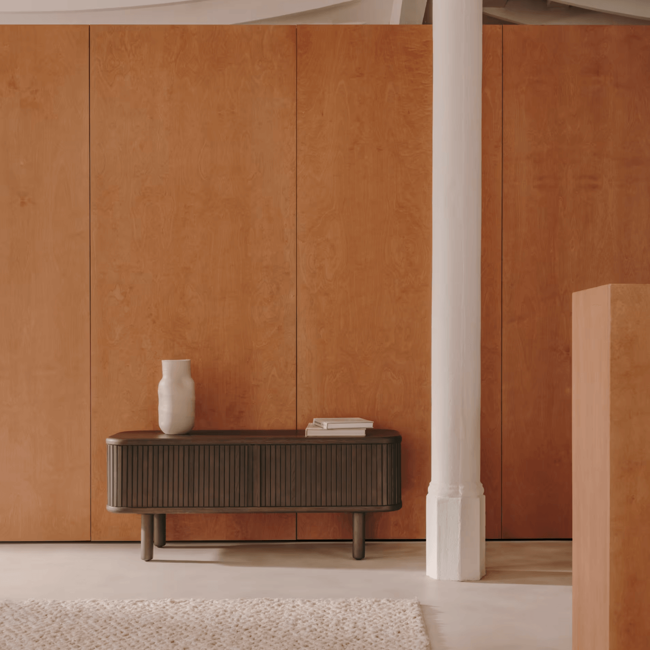 Meuble TV en frêne de style scandinave pour salon